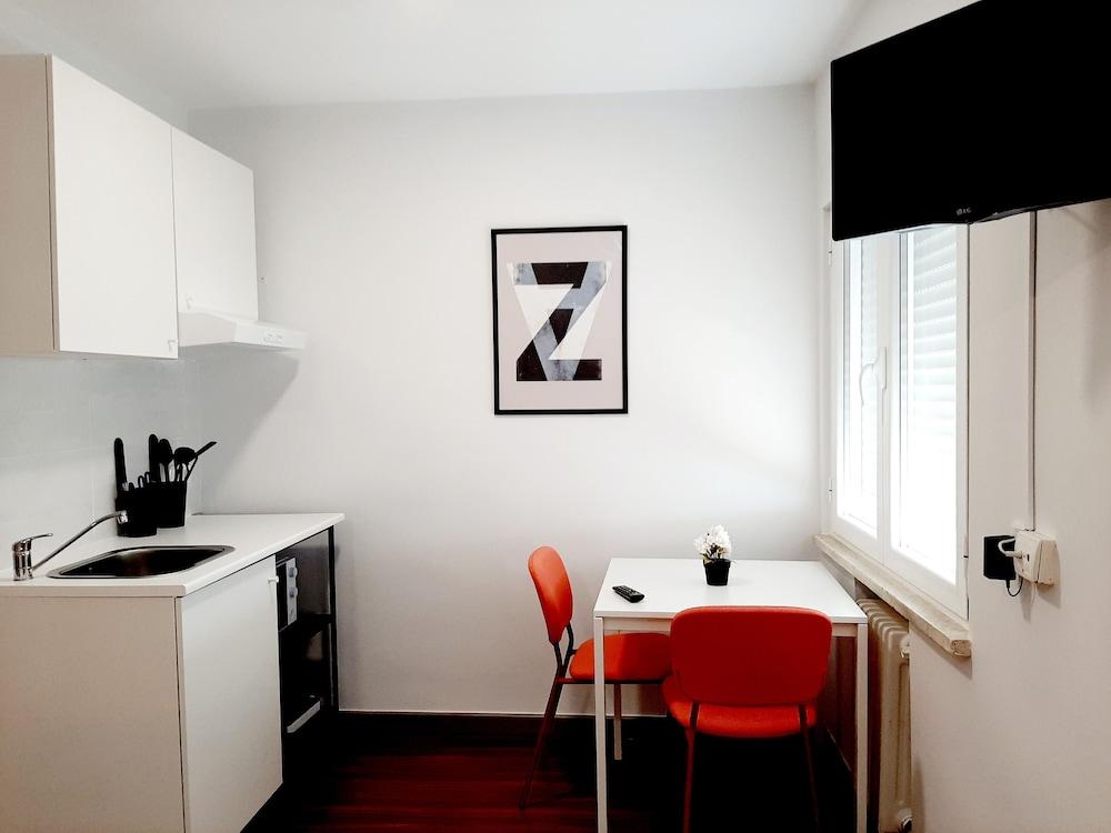 Guest house Arjori *