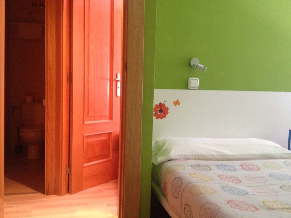 Arjori Guest house *